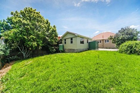 Photo of property in 8 Renton Road, Mount Albert, Auckland, 1025
