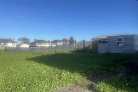 Photo of property in 11 Acourt Street, Hawera, 4610