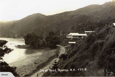 Photo of property in 264 Thames Coast Sh25 Road, Thornton Bay, Thames, 3575