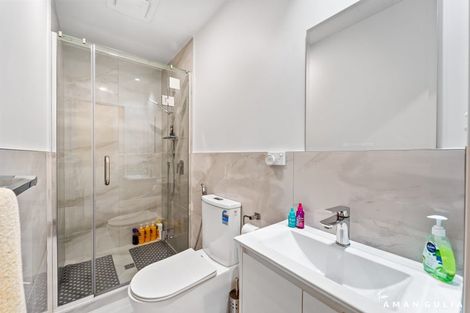 Photo of property in 21b Craigbank Avenue, New Lynn, Auckland, 0600