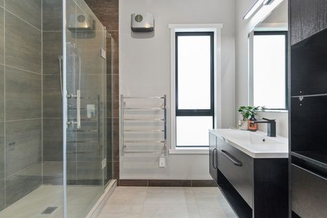 Photo of property in 13 Paritai Place, Flagstaff, Hamilton, 3210