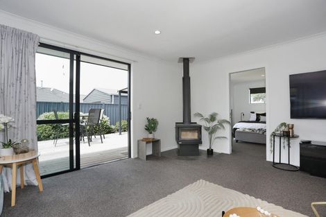 Photo of property in 13 George Street, Bulls, 4818