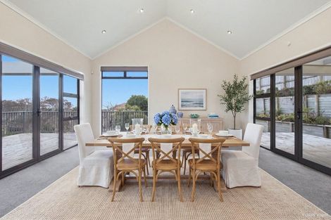 Photo of property in 19c Shelter Grove, Frankleigh Park, New Plymouth, 4310