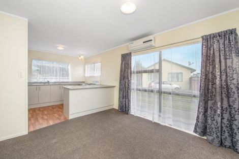 Photo of property in 21 Penney Green, Nawton, Hamilton, 3200