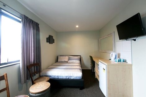 Photo of property in 5 Wharenui Road, Upper Riccarton, Christchurch, 8041