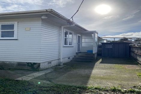 Photo of property in 98c Waiwhetu Road, Waterloo, Lower Hutt, 5011