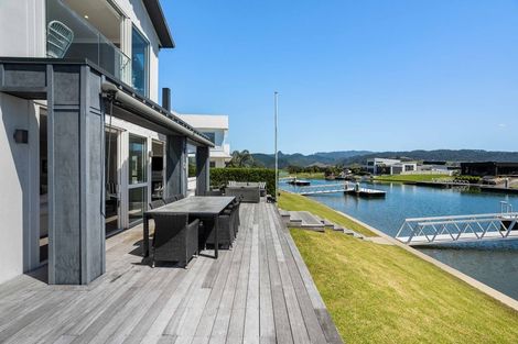 Photo of property in 308 Waterways Parade, Pauanui, Hikuai, 3579