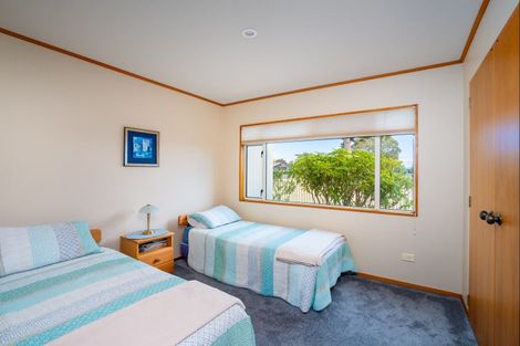 Photo of property in 10 Mahuta Road, Waitahanui, Taupo, 3378