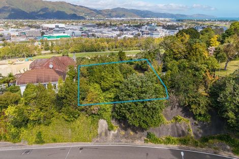 Photo of property in 17 Harbour View Road, Harbour View, Lower Hutt, 5010