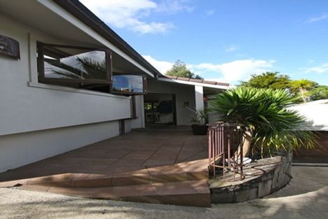 Photo of property in 6a Channel View Road, Campbells Bay, Auckland, 0630