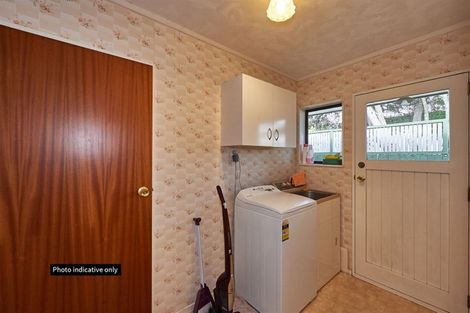 Photo of property in 7a Carow Street, Palmerston North, 4410