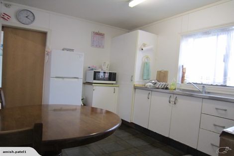 Photo of property in 120a Mount Smart Road, Onehunga, Auckland, 1061