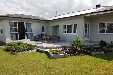 Photo of property in 66 Avondale Road, Taradale, Napier, 4112