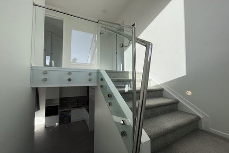Photo of property in 10/535 Swanson Road, Ranui, Auckland, 0612