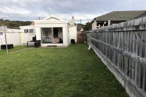 Photo of property in 11 Sinclair Street, Ebdentown, Upper Hutt, 5018