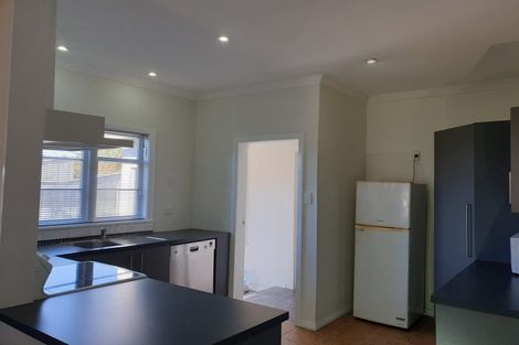 Photo of property in 24 Tremewan Street, Tawa, Wellington, 5028