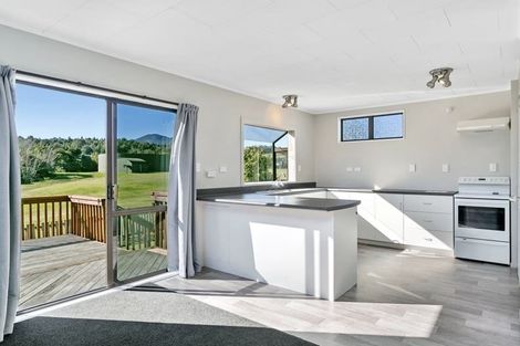 Photo of property in 11 Wembley Place, Richmond Heights, Taupo, 3330