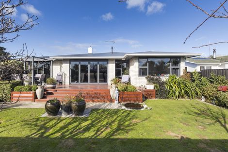 Photo of property in 38 Henare Street, West End, Palmerston North, 4412