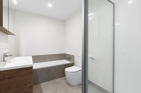 Photo of property in 70 Tahuhu Road, Mount Wellington, Auckland, 1062
