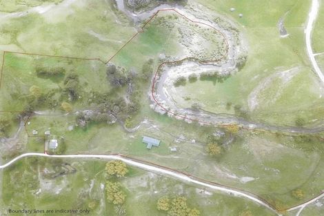 Photo of property in 76 Takapau Road, Tolaga Bay, 4077