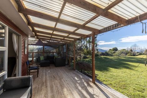 Photo of property in 31 Parerohi Grove, Kuratau, Turangi, 3381