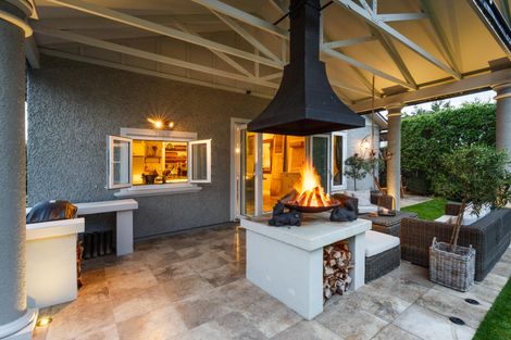 Photo of property in 6 Carlton Avenue, Palmerston North, 4414