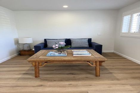 Photo of property in 1a Nimon Street, Havelock North, 4130