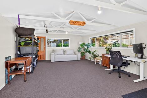 Photo of property in 2/7 Pomelo Road, Te Atatu South, Auckland, 0610