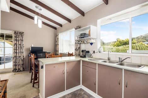 Photo of property in 47a Chester Road, Tawa, Wellington, 5028