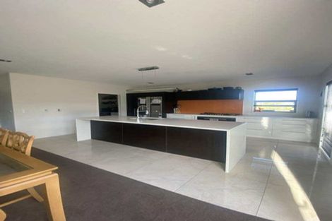 Photo of property in 35 Te Whenu Crescent, Marshland, Christchurch, 8083