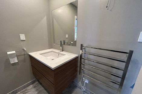 Photo of property in 19 Beauchamp Street, Tawa, Wellington, 5028