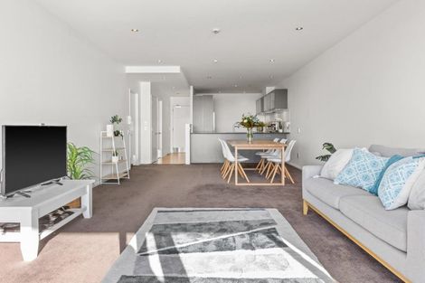 Photo of property in 306/7 Humber Street, Pandora, Napier, 4110