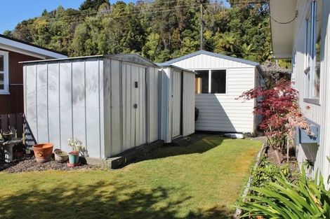 Photo of property in 256 Patons Rock Road, Patons Rock, Takaka, 7182