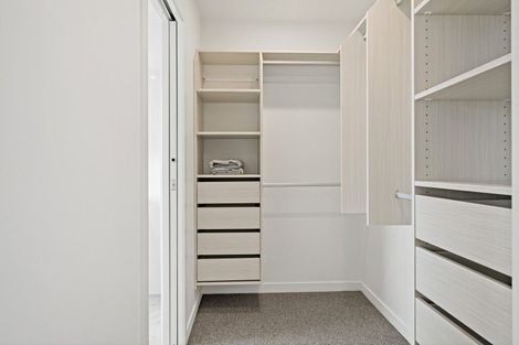 Photo of property in 9 Golden Fall Road, Hobsonville, 0616