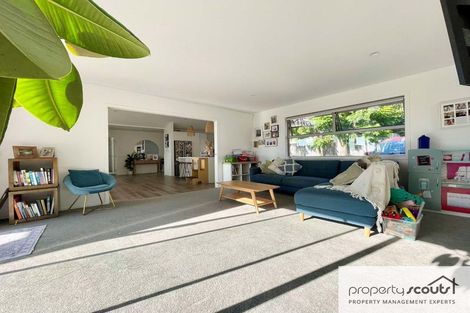 Photo of property in 55b Paynters Avenue, Strandon, New Plymouth, 4312