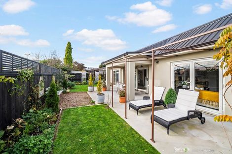 Photo of property in 52a Cologne Street, Martinborough, 5711