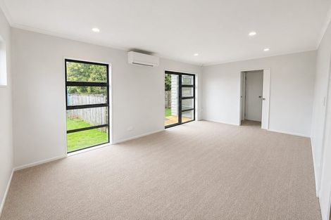 Photo of property in 86a Barrys Road, Glendene, Auckland, 0602