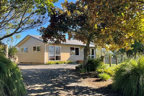 Photo of property in 499 Clark And Denize Road, Pukekawa, Tuakau, 2696