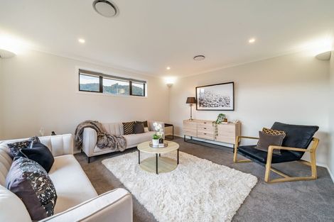 Photo of property in 79 Mawai Hakona Drive, Wallaceville, Upper Hutt, 5018