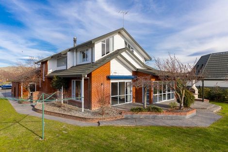 Photo of property in 11 Logan Place, Blenheim, 7201