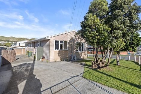 Photo of property in 64 Astrolabe Street, Cannons Creek, Porirua, 5024