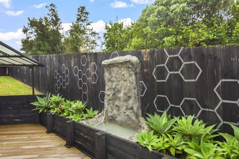 Photo of property in 53 Maylee Crescent, Gulf Harbour, Whangaparaoa, 0930