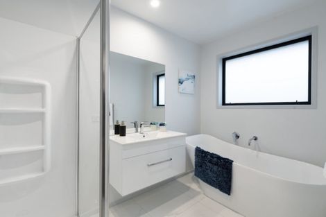 Photo of property in 1 Paiawa Way, Pyes Pa, Tauranga, 3110