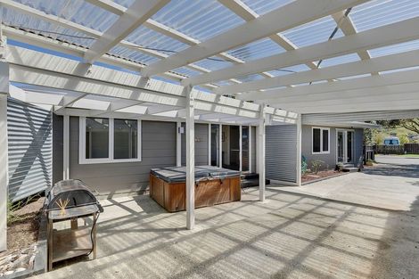 Photo of property in 32 Sea Vista Drive, Pukerua Bay, 5026