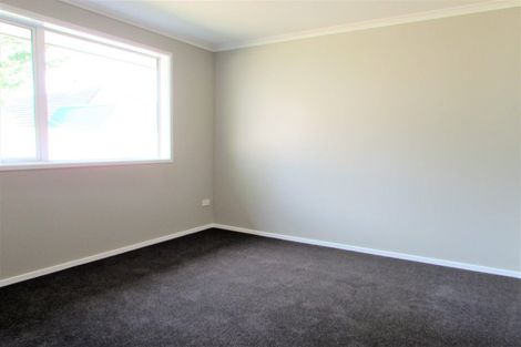 Photo of property in 17 Poulson Grove, Trentham, Upper Hutt, 5018