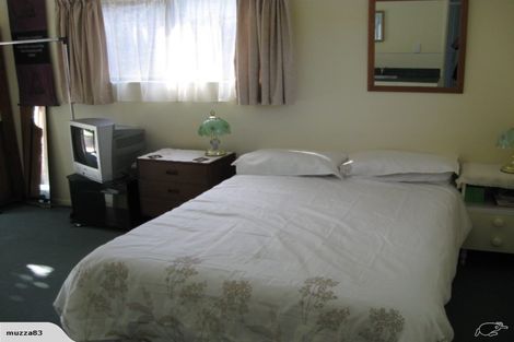 Photo of property in 17 Beech Court, Welcome Bay, Tauranga, 3175