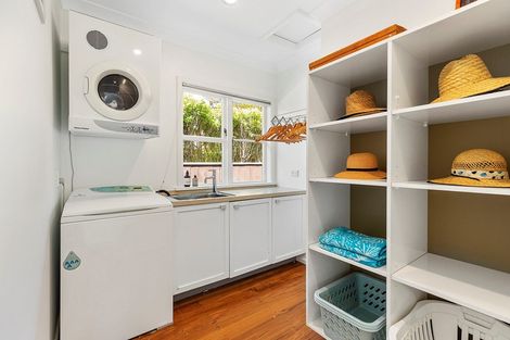 Photo of property in 57 Inglis Street, Seatoun, Wellington, 6022