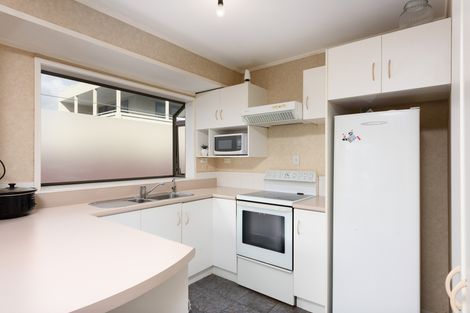 Photo of property in 2/100 Ranch Road, Mount Maunganui, 3116