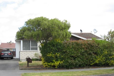 Photo of property in 2 Aspen Place, Parklands, Christchurch, 8083