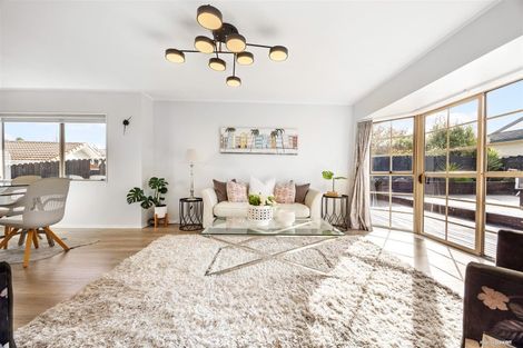 Photo of property in 1/13 Westview Court, Somerville, Auckland, 2014